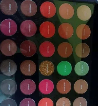 eyeshadow palette