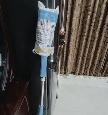 দাঁড়িয়ে ঘর মুসার লাঠি,
