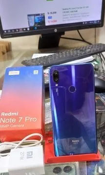 Xiaomi Redmi Note 7 Pro .