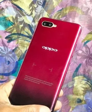 OPPO R15 X 8/128 (Snap 660)