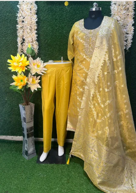 Banarasi Suit Set