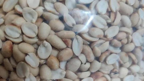 চীনা বাদাম (ভাঁজা)