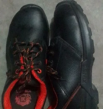 সেফটি সু (Safety shoe)