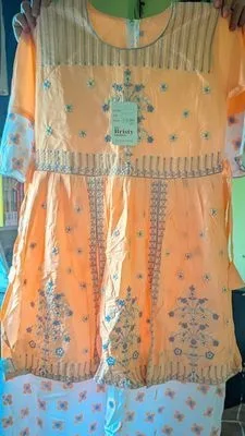 নতুন ফ্রক