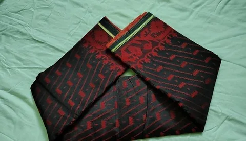 শাড়ি