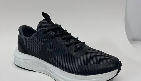 Imported Men's Sneakers For Running Sports