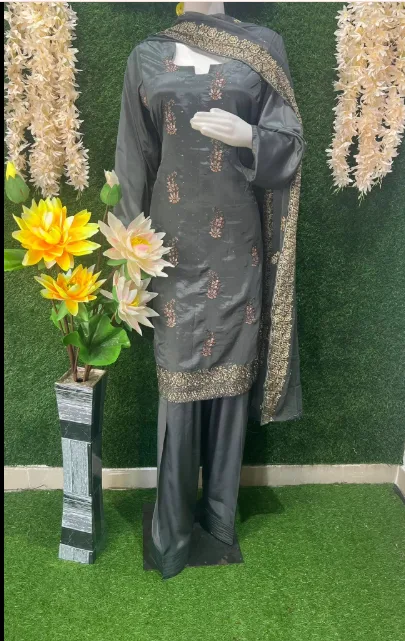 Salwar suit set