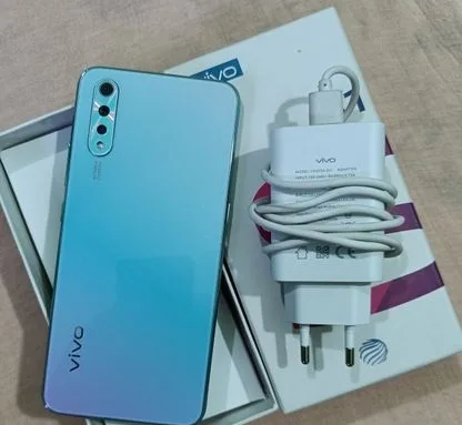 Vivo S1 8/256 GB