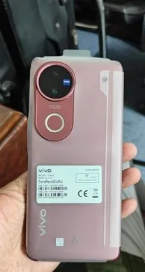 Vivo V 50 (5G)