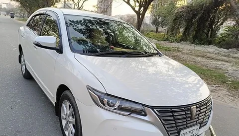 Toyota Premio
