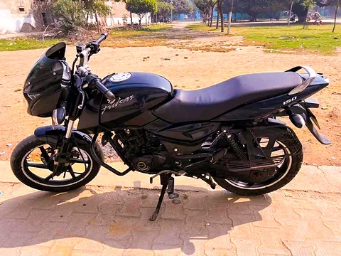 plsar Bike 150cc BDT