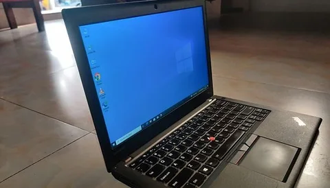 Laptop