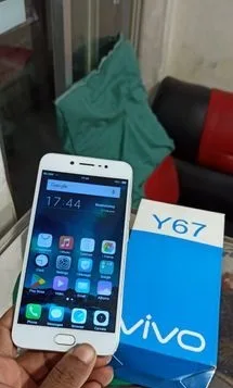 Vivo Y67