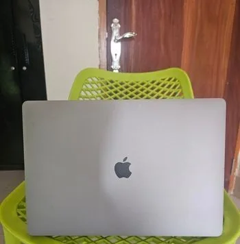Macbook Pro 16 Inch 2019