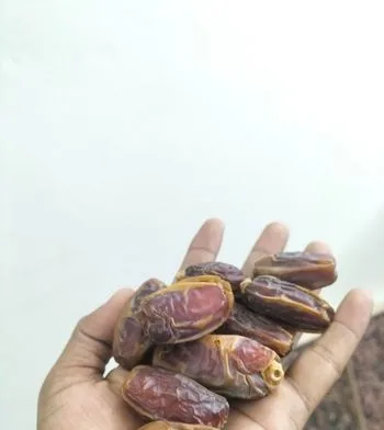 খেজুর।