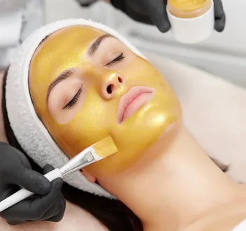 SPECIAL GOLD FACIAL