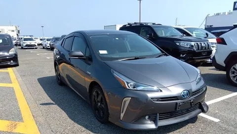 Toyota Prius A TOURING GRAY 4