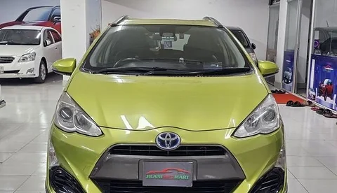 Toyota Aqua -GS