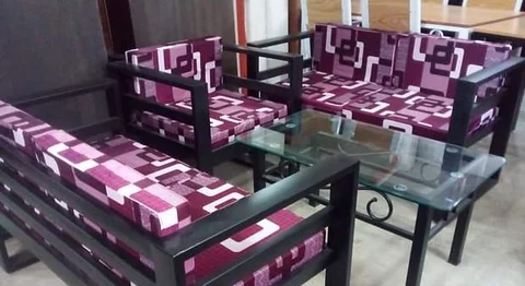 G I Box Sofa