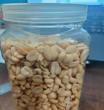 চীনা বাদাম (ভাঁজা)