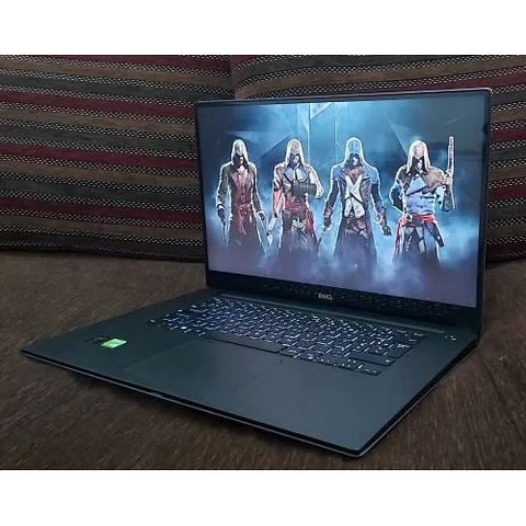 DELL I7 7 Generation 4K Touch Laptop