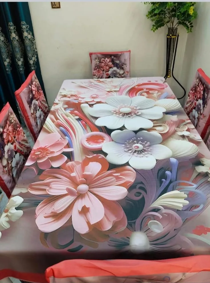 ডাইনিং টেবিল সেট।